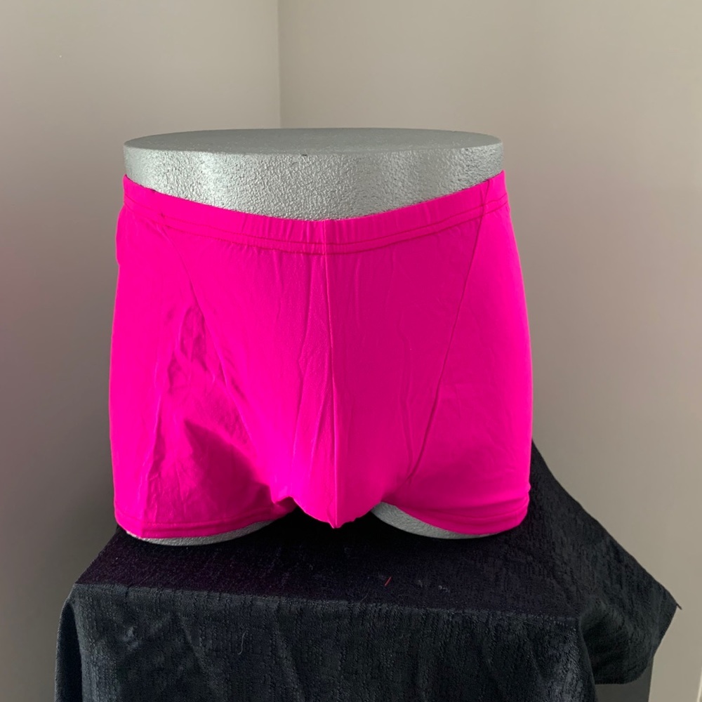 - Featherlite Pouch Brief  B066 -Fushia